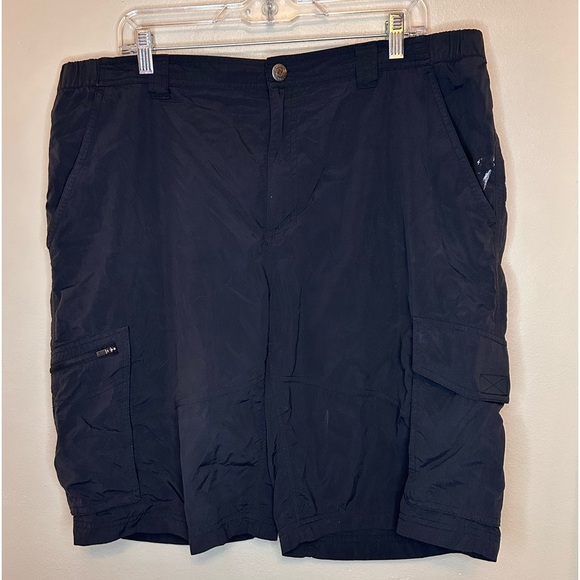 Columbia Men’s Omni-Shade Sun Protection Cargo Shorts Size 40 Black STAINS - Picture 1 of 7
